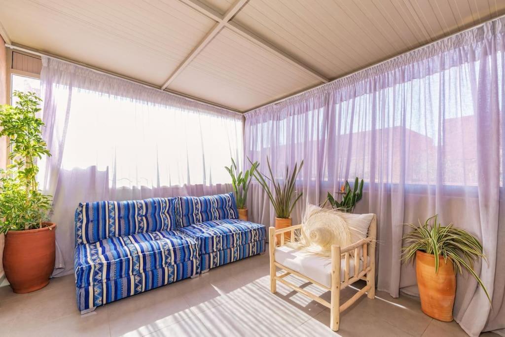 2 Bedrooms Fully Equipped Appartamento *